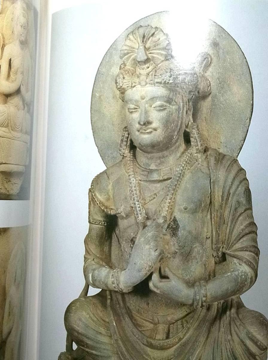 Amazon.co.jp: 本）石仏残欠浮彫仏伝図ガンダーラ仏教美術他掲載図録
